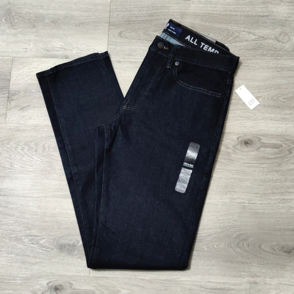 NWT Men's GAP DENIM Slim Taper Jean - Picture 4 of 4